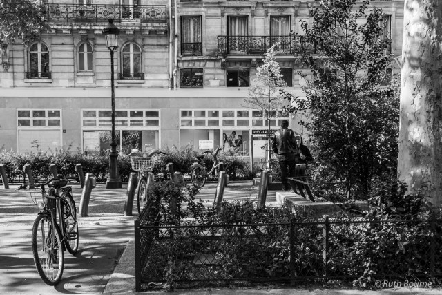 Paris-1284 Conversation