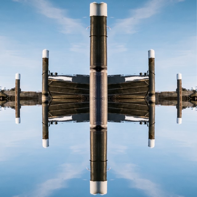 Diglis-013 quad reflects